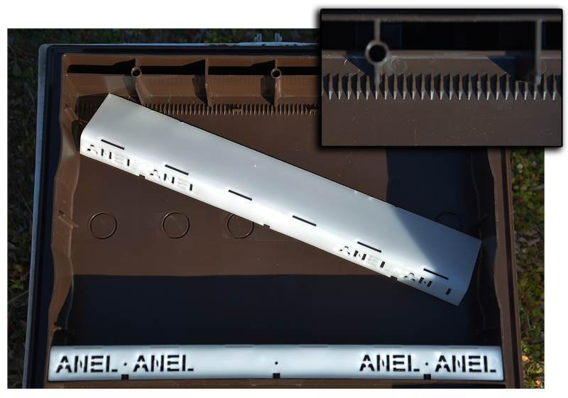 Stropné kŕmidlo ANEL® delené 4 + 3 L – Obrázok 4